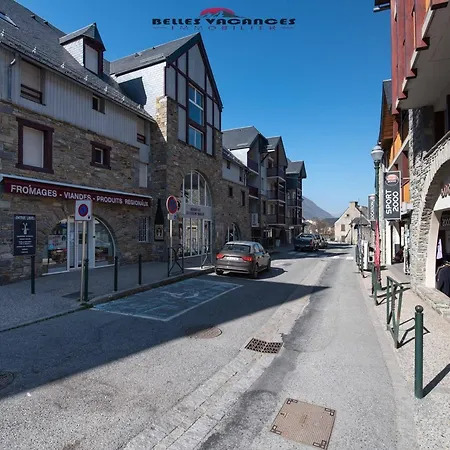 Pour 4 A Saint-lary Village Avec Balcon, Proche Telepherique Apartment