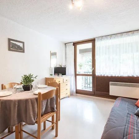 Daire Pour 4 A Saint-lary Village Avec Balcon, Proche Telepherique - Fr-1-296-510