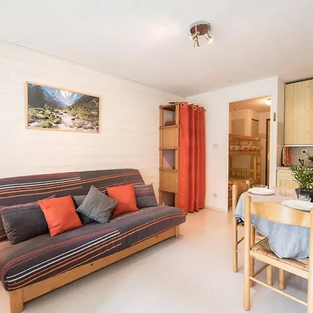 Pour 4 A Saint-lary Village Avec Balcon, Proche Telepherique - Fr-1-296-510 Lägenhet *